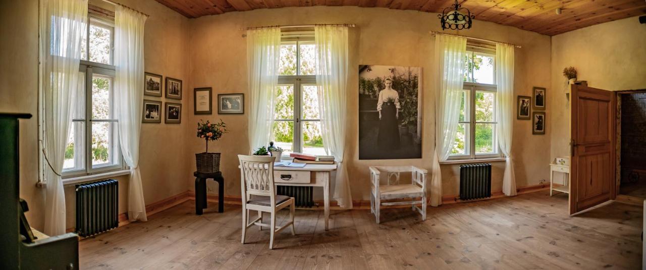 Hotel Ungurmuiza à Auciems Extérieur photo