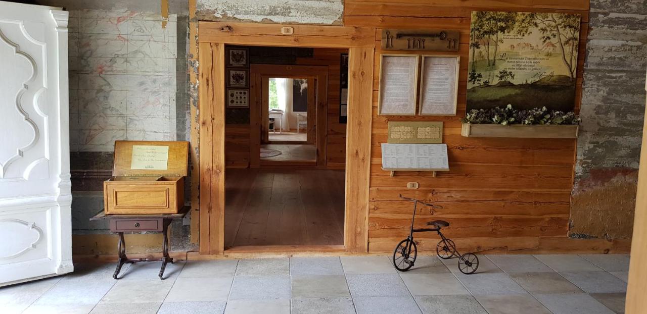 Hotel Ungurmuiza à Auciems Extérieur photo