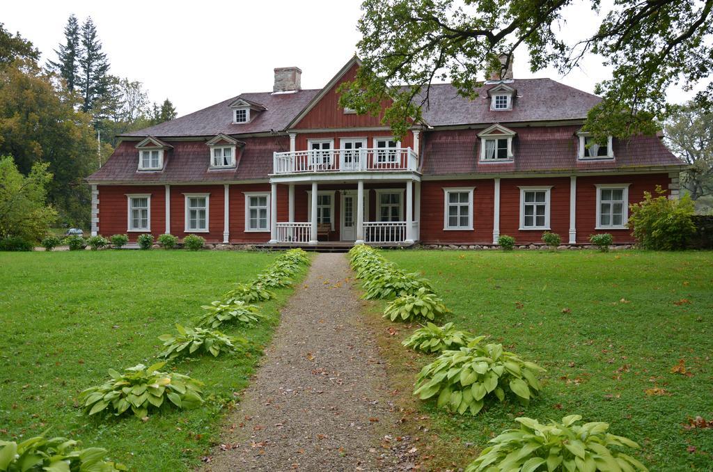 Hotel Ungurmuiza à Auciems Extérieur photo