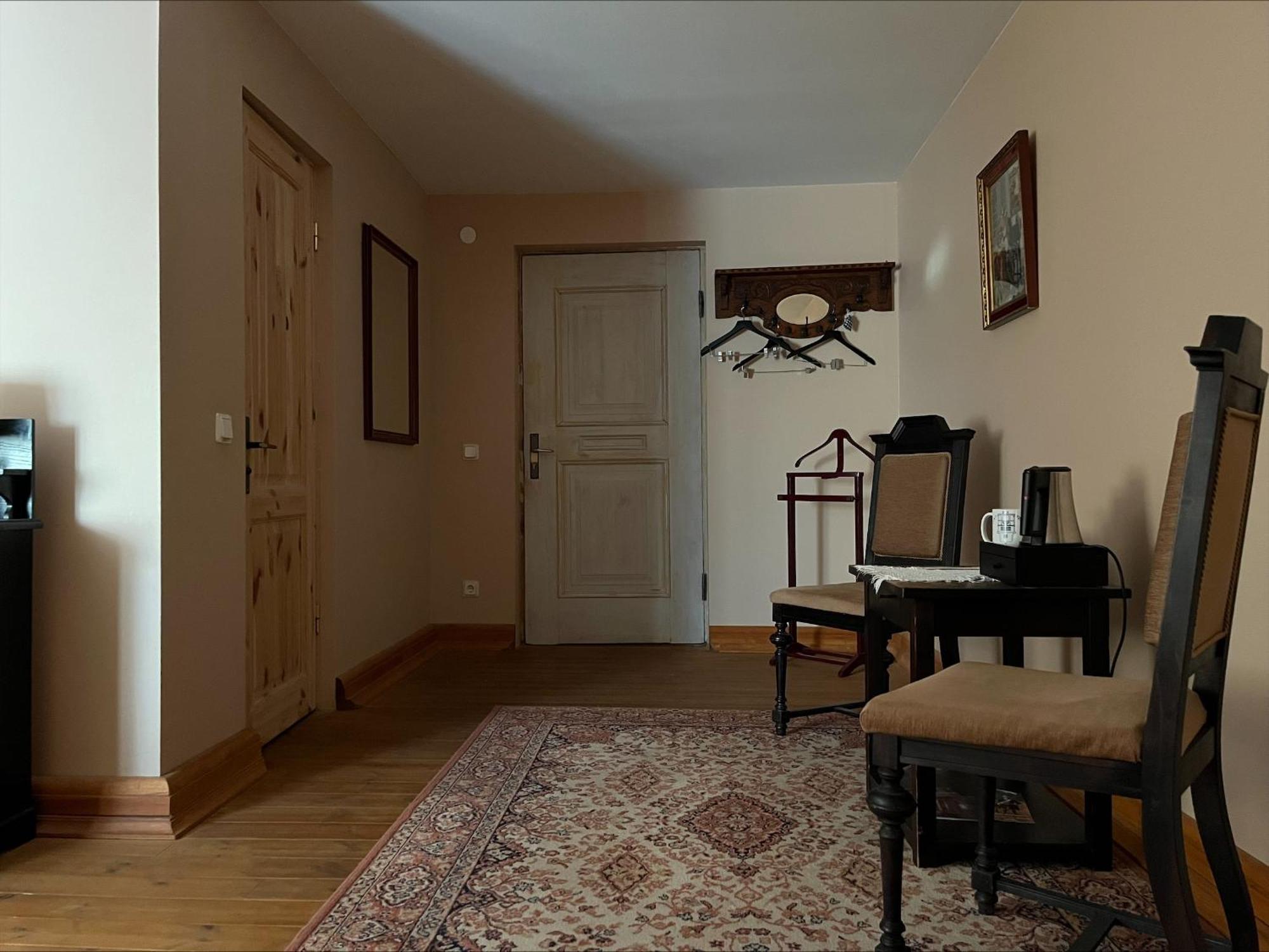 Hotel Ungurmuiza à Auciems Extérieur photo