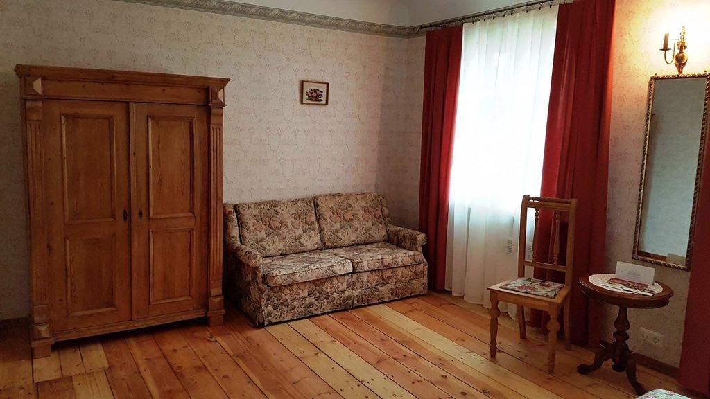 Hotel Ungurmuiza à Auciems Extérieur photo